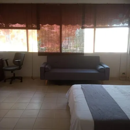 Habitación en casa particular Habitación Diagonal A La Muralla&la Serrezuela - Detrás De La Playa Cartagena